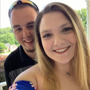 Meet your Posher, Serena